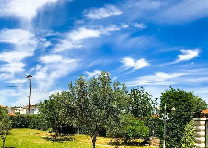 Dolphin Villa Akrata